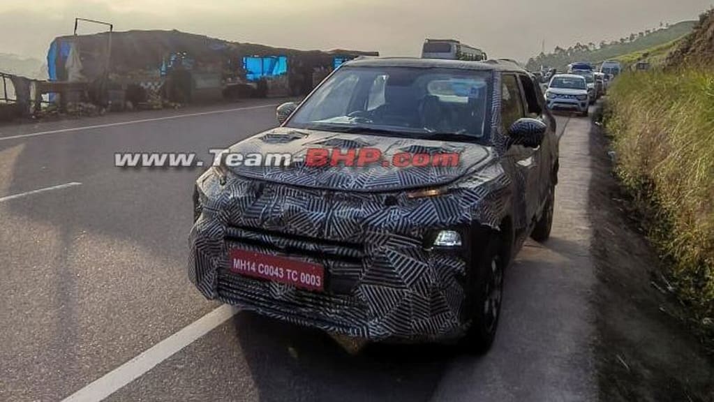 Breaking: New 2026 Tata Punch Spotted Testing With Bold Design Changes – Petrol or Electric?