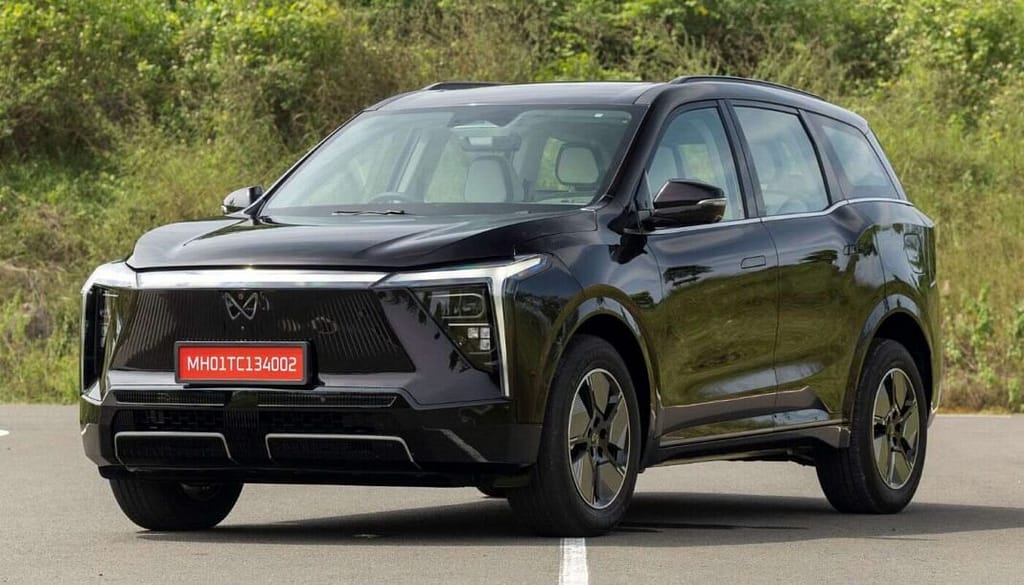 High Stakes in Q4! India’s Car Industry Bets on Strong Sales to Reach 8% FY2026 Growth